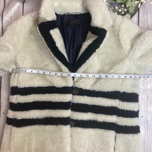 J Crew Faux Fur Teddy Coat - Picture 9 of 13